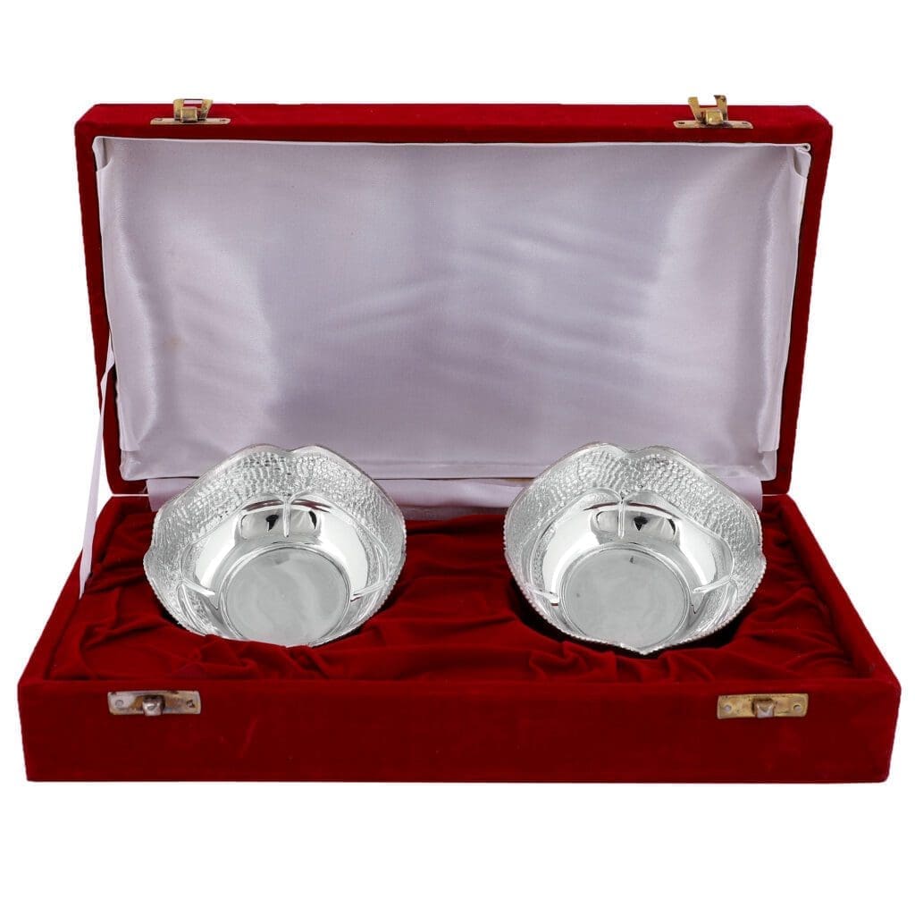 Hallmark Silver Bowl Set